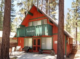 41688 McWhinny Ln, Big Bear Lake, CA 92315