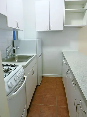 Rented by City & Suburban | media 40