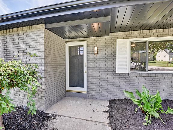 2nd image of 149 Spring Hill Rd