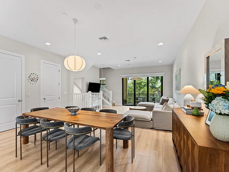 5251 Beckman Ter — Photo 24