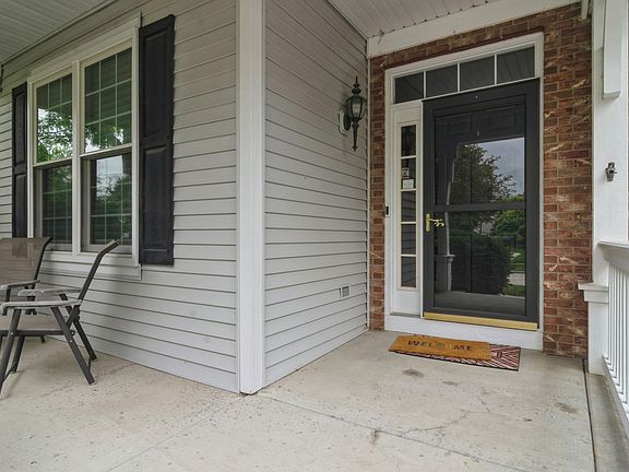 3rd image of 5960 Eton Dr