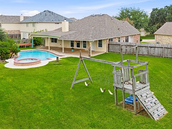 5th image of 8938 Paladora Park Ln