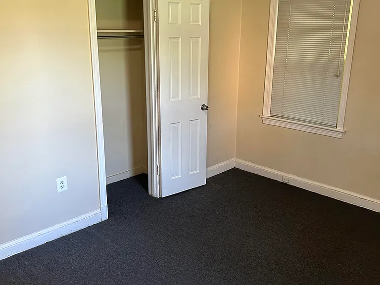 4507 Avondale St #102 — Photo 11