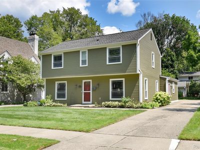 31690 Glencoe Dr, Beverly Hills, MI, 48025