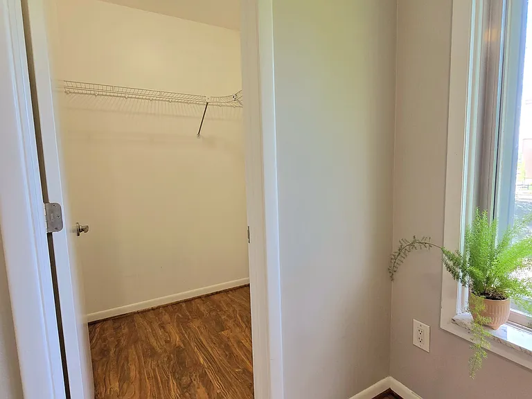 42221 Toddmark Ln — Photo 23