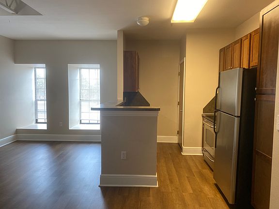 2nd image of 2301 Midwestern Pkwy APT 212
