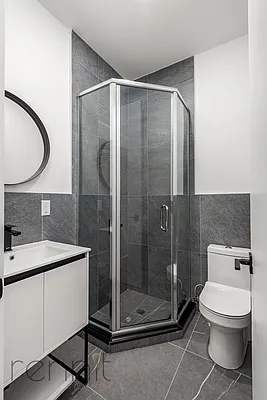 Rented by Rennit Inc. | media 25