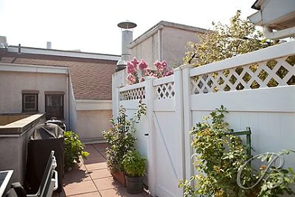 Rented by Bellmarc Realty | media 11