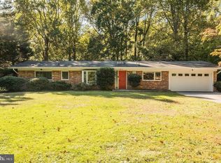 6710 Persimmon Tree Rd, Bethesda, MD 20817