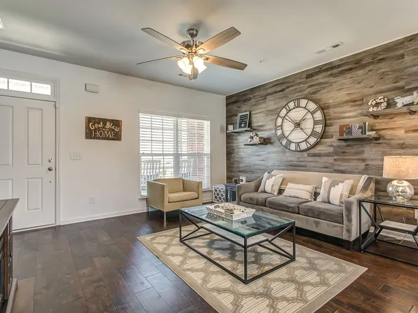 103 Padstone Pvt Ln, Spring Hill, TN 37174