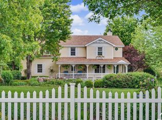 618 E 1714th Rd, Baldwin City, KS 66006