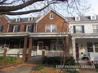 2215 39th St NW, Washington, DC 20007