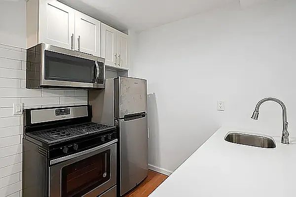 2nd image of 501 W 158th St #6C