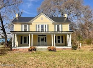 105 W Wayne Street, Fremont, NC 27830