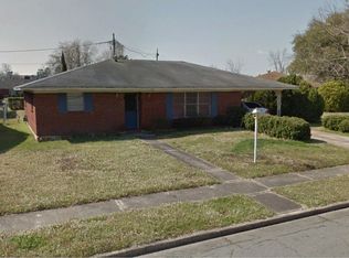 1902 Collegiate Cir, Pine Bluff, AR 71601