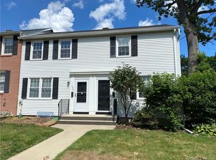 163 Sylvan Knoll Rd, Stamford, CT 06902