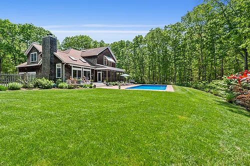 21 Cove Neck Ln Photo 1