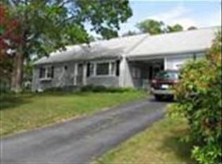 52 Stub Toe Rd, Cotuit, MA 02635