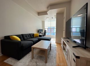 33 Elm Dr W #2301, Mississauga, ON L5B 4M2