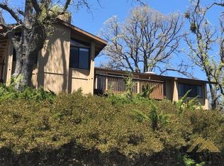 24440 Oaktree Ct, Tehachapi, CA 93561