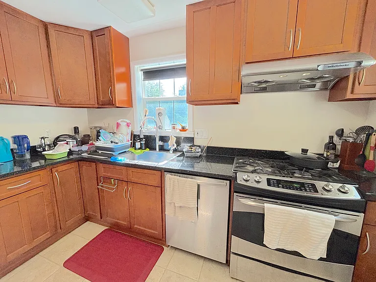 296 N Birchwood Dr #1 — Photo 16