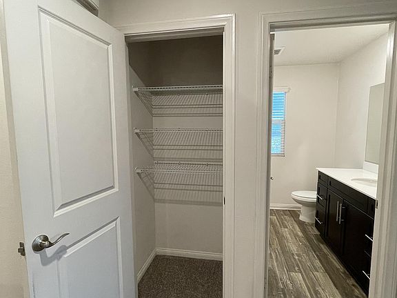 4th image of 379 Solares St #1