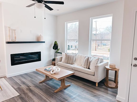 3rd image of 72 Bobo St