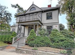 165 Waterman St APT 6, Providence, RI 02906