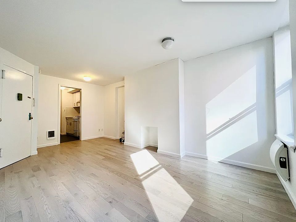 1st image of 34 E Broadway #5