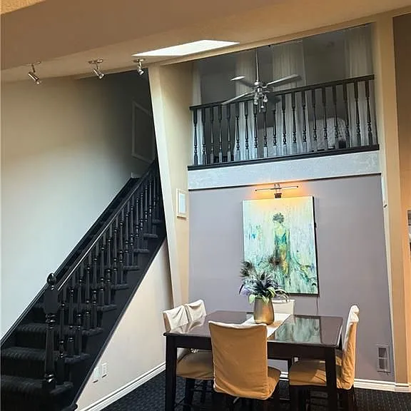 56 King St W #A — Photo 10