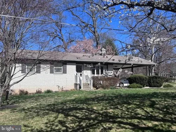 11809 Longdraft Ct, Gaithersburg, MD 20878