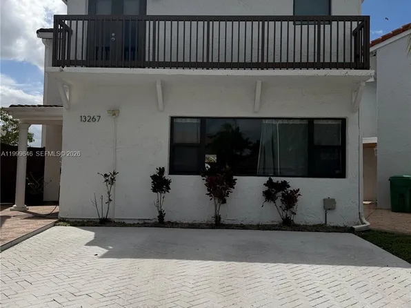 13267 SW 9th Ln, Miami, FL 33184