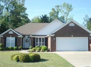 895 Glenwood Dr SW, Hartselle, AL 35640