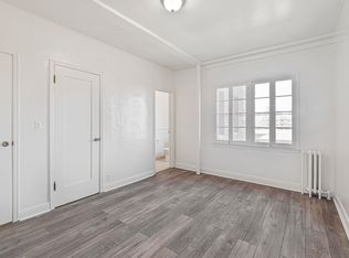 2729 San Marino St #404, Los Angeles, CA 90006