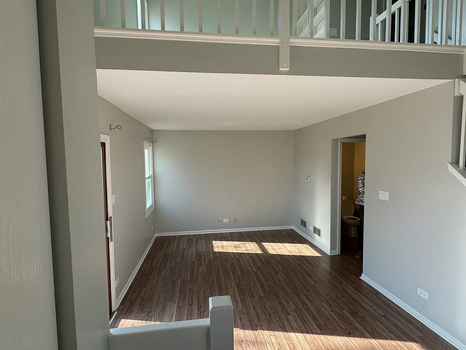 2 bed, 1.5 bath, 1300 sqft, $2,600 — Photo 2