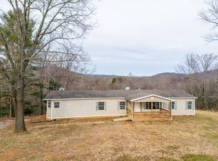 1369 Holiday Cir, Vinton, VA 24179