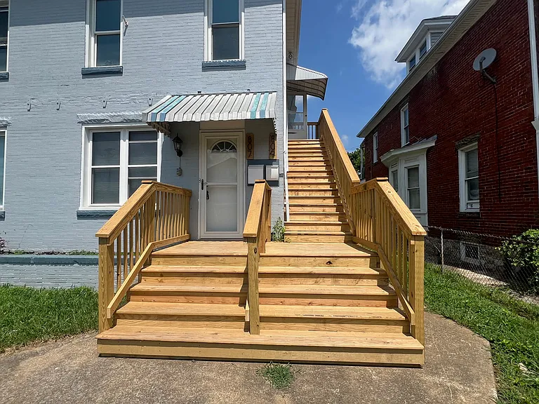 809 Mulberry Ave — Photo 9