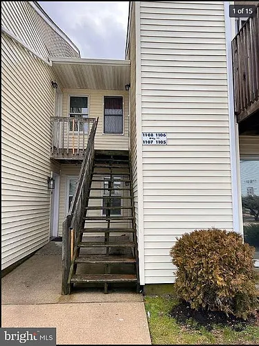 700 N Franklin Blvd Photo 1