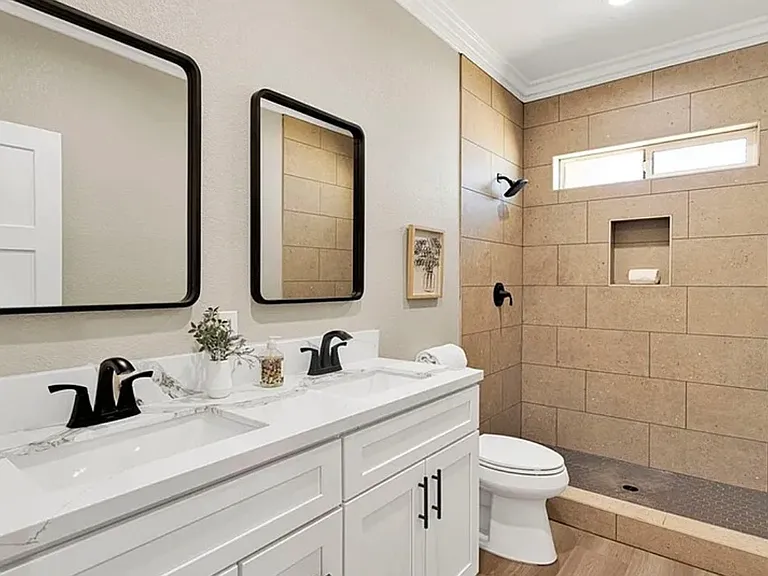 10770 Chipmunk Rd — Photo 10