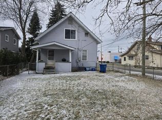 2305 Pine Lake Ave #3, Keego Harbor, MI 48320