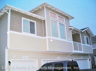 1925 Garry Oaks Ave UNIT C, Dupont, WA 98327