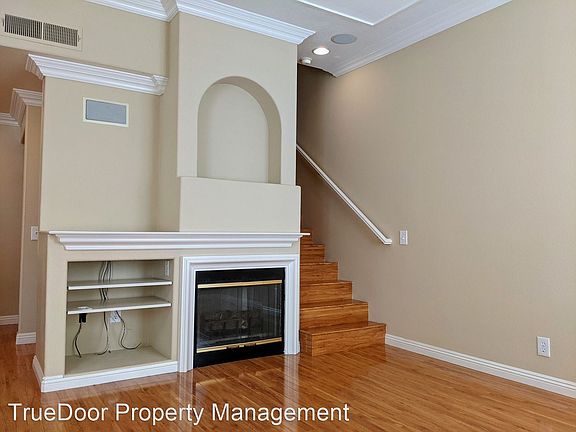 2nd image of 12965 Ternberry Ct