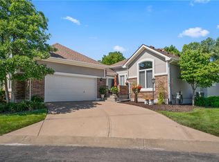 14360 Norwood St, Leawood, KS 66224
