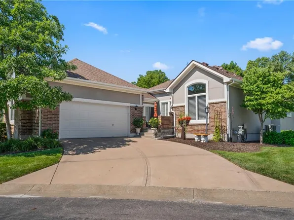 14360 Norwood St, Leawood, KS 66224