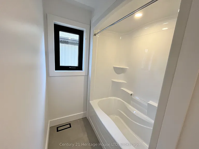 99A Moffatt St — Photo 26