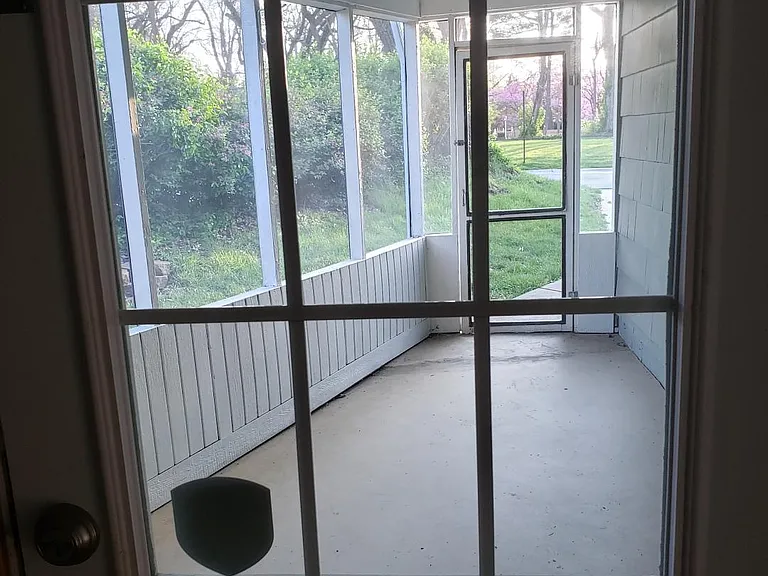 2215 Somerset Dr — Photo 39