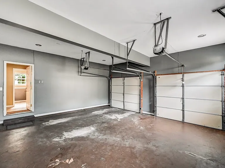 115 Daffodil Dr — Photo 44