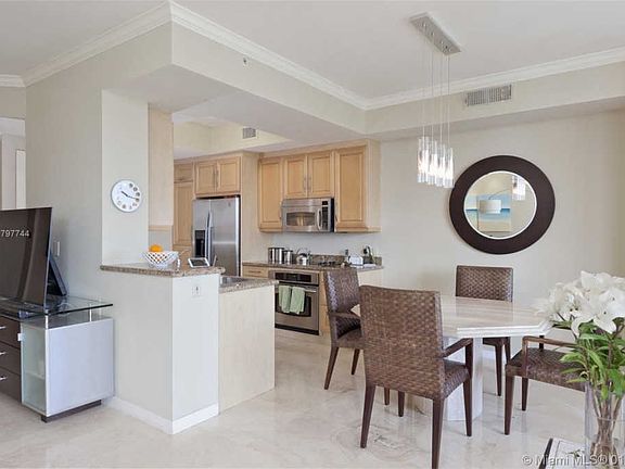 3rd image of 9751 E Bay Harbor Dr #6B