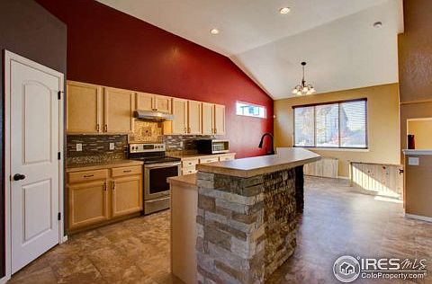 4th image of 2305 Talon Pkwy