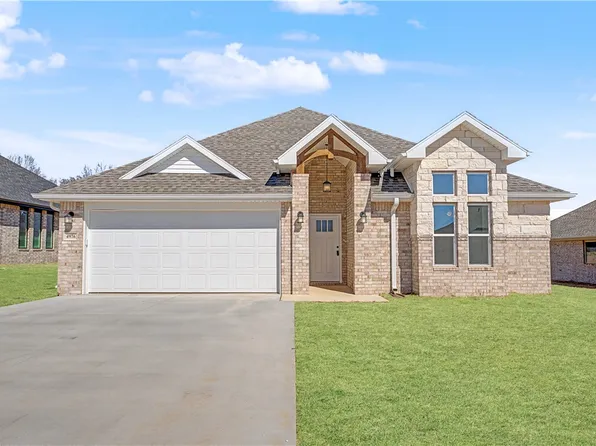 4976 Vista Ave, Springdale, AR 72762